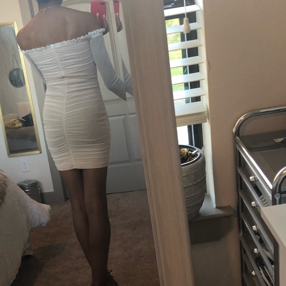 NWT White Fitted Dress - Picture 5 of 7